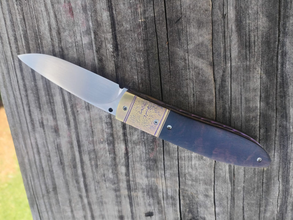 Liner Lock Folder